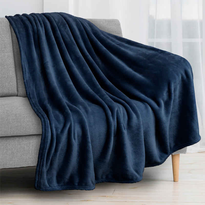 Classic Fleece Throw Blanket