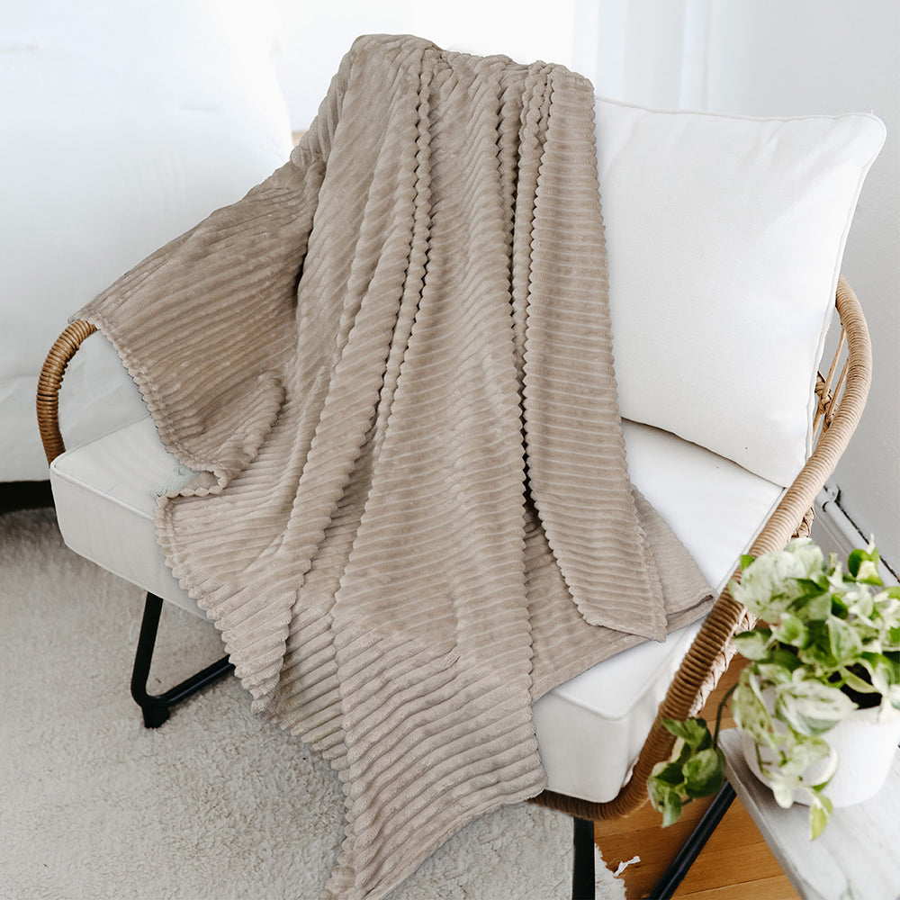 Ribbed Fleece Throw Blanket