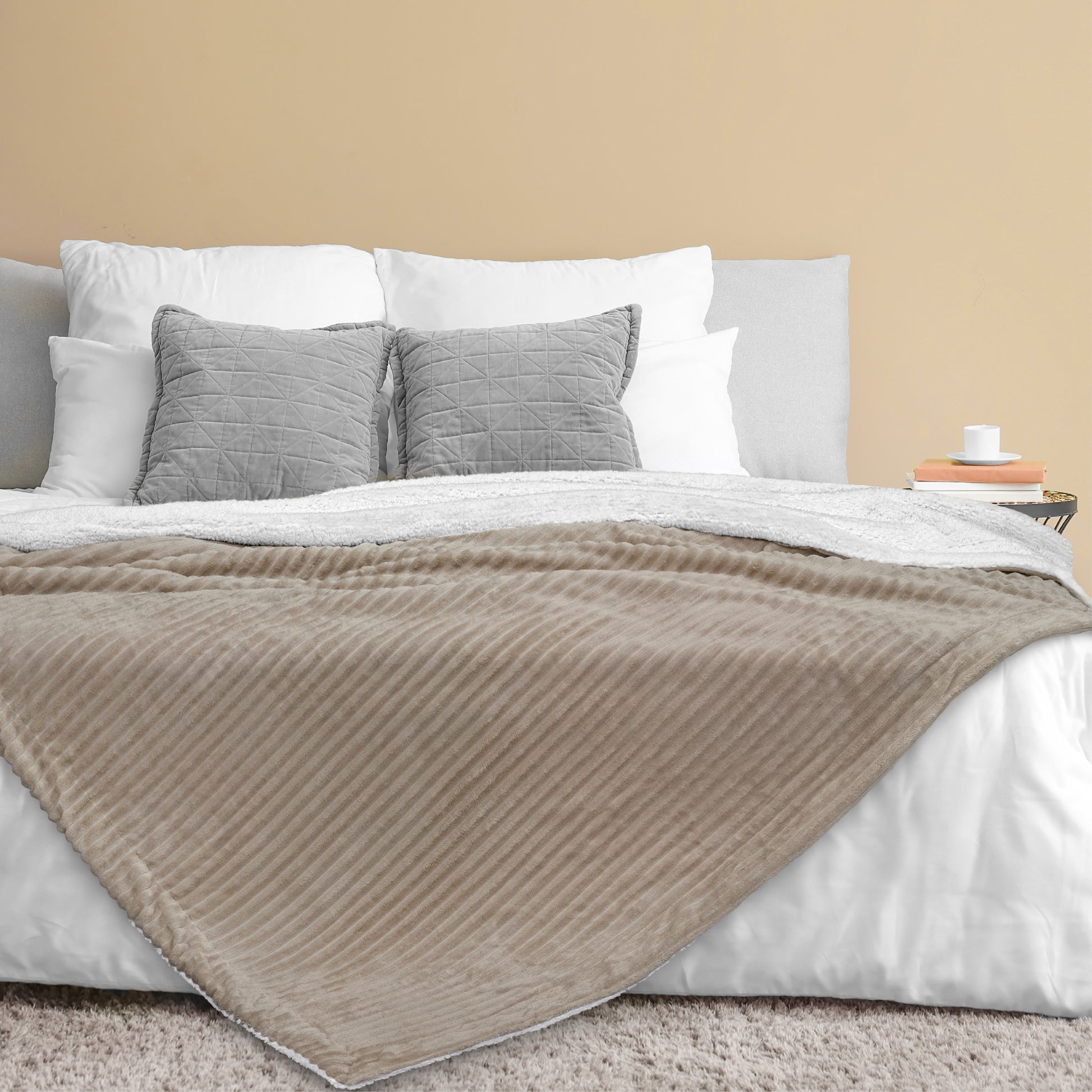 Ribbed Sherpa Throw Blanket