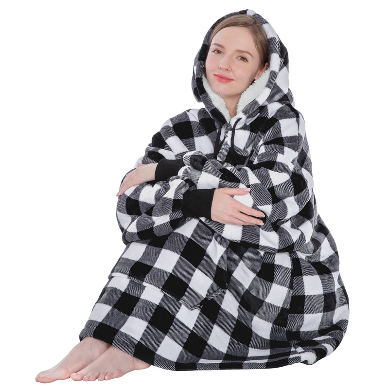 Chest Pocket Sherpa Hoodie Blanket - Kangaroo Pocket (Regular / Long)