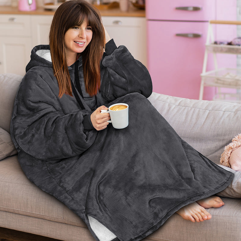 Chest Pocket Sherpa Hoodie Blanket - Kangaroo Pocket (Regular / Long)