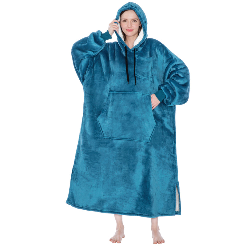 Chest Pocket Sherpa Hoodie Blanket - Kangaroo Pocket (Regular / Long)