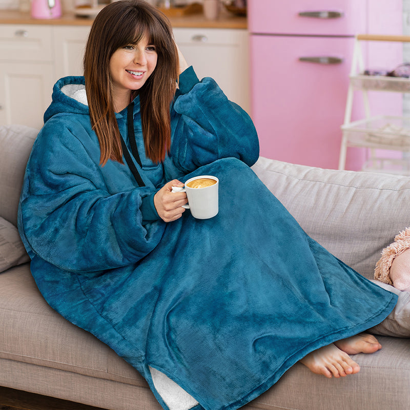 Chest Pocket Sherpa Hoodie Blanket - Kangaroo Pocket (Regular / Long)