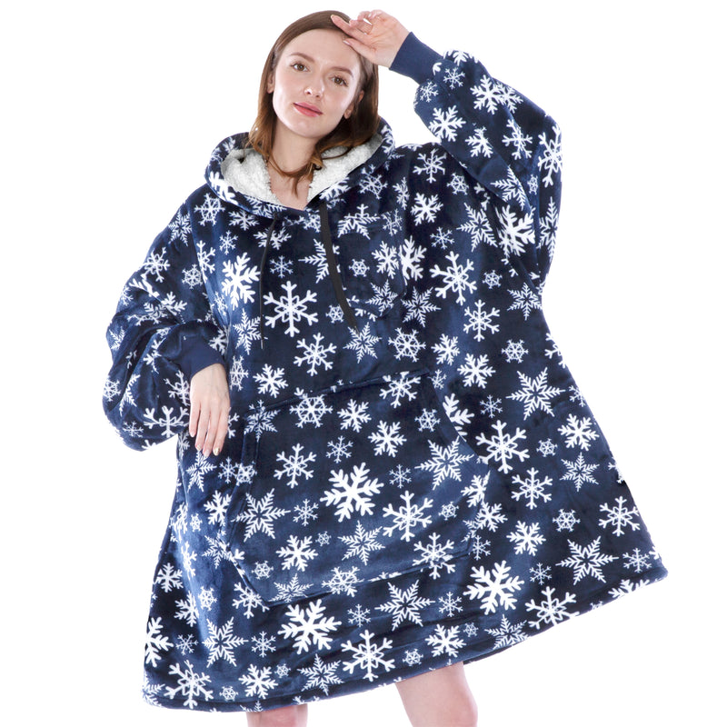 Chest Pocket Sherpa Hoodie Blanket - Kangaroo Pocket (Regular / Long)
