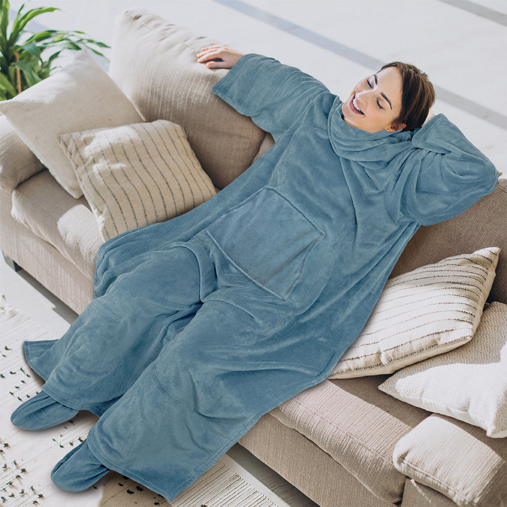 Blanket with Sleeves - Foot Pockets
