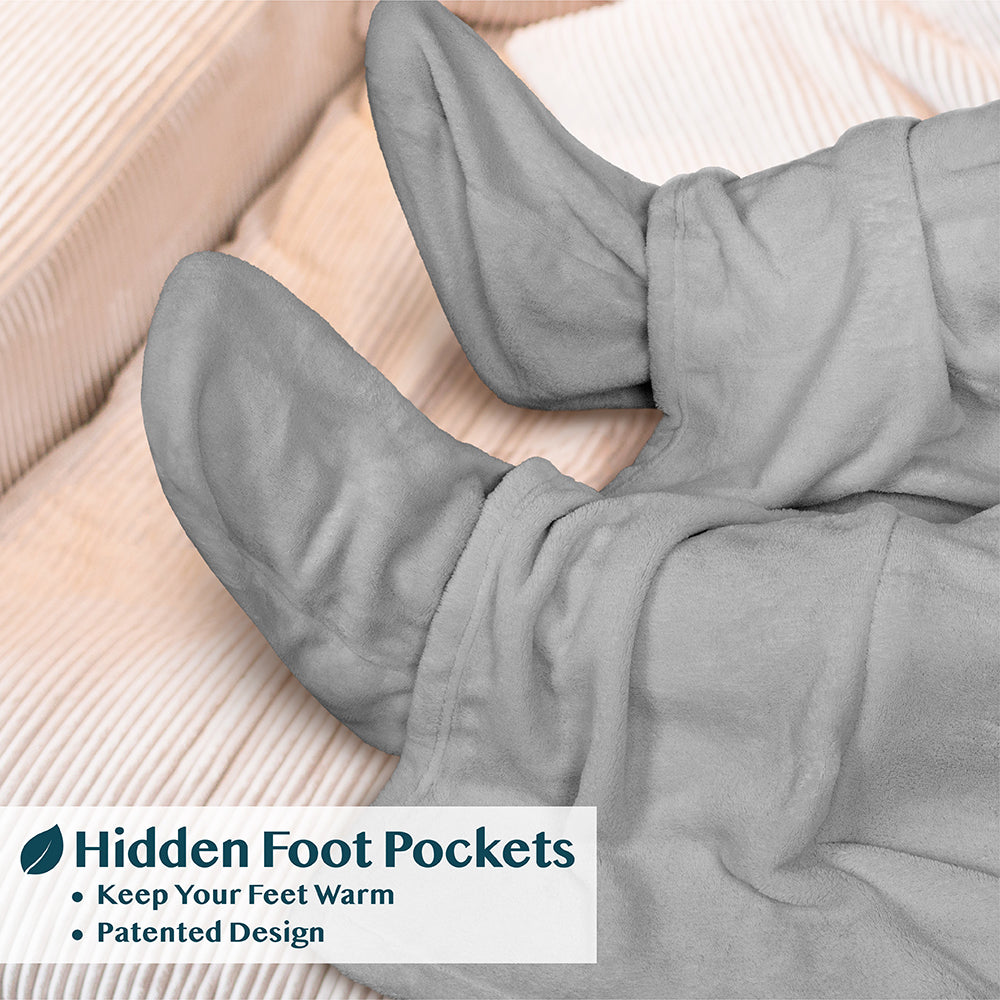 Blanket with Sleeves - Foot Pockets