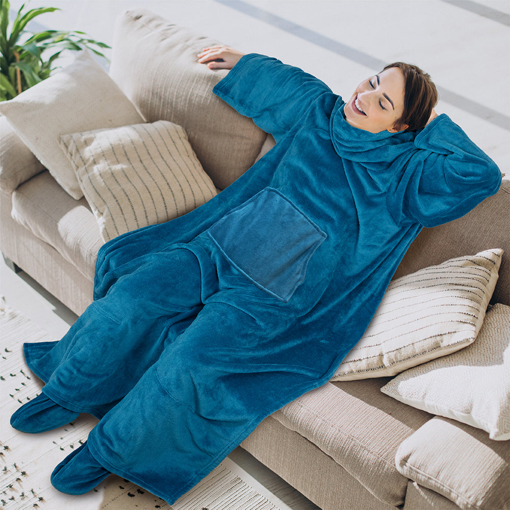 Blanket with Sleeves - Foot Pockets