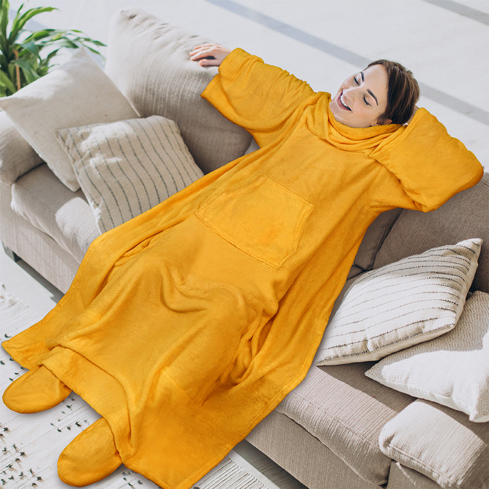 Blanket with Sleeves - Foot Pockets