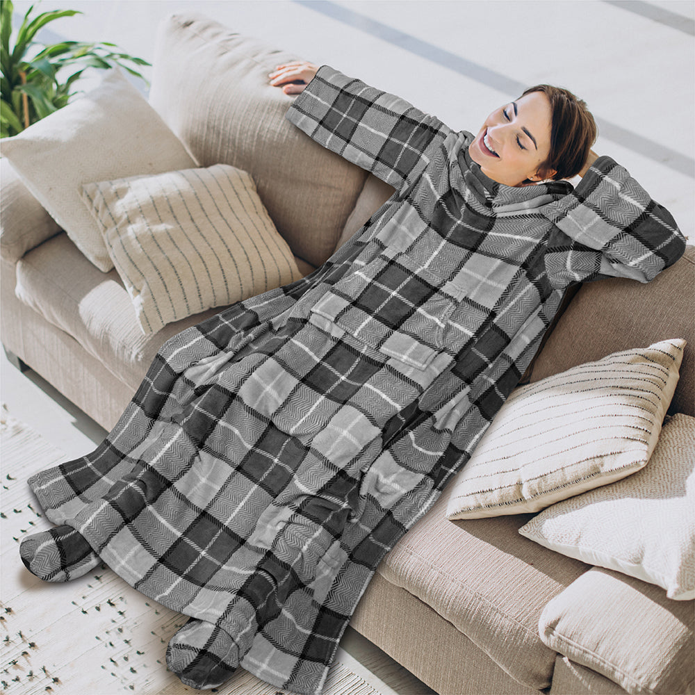 Blanket with Sleeves - Foot Pockets