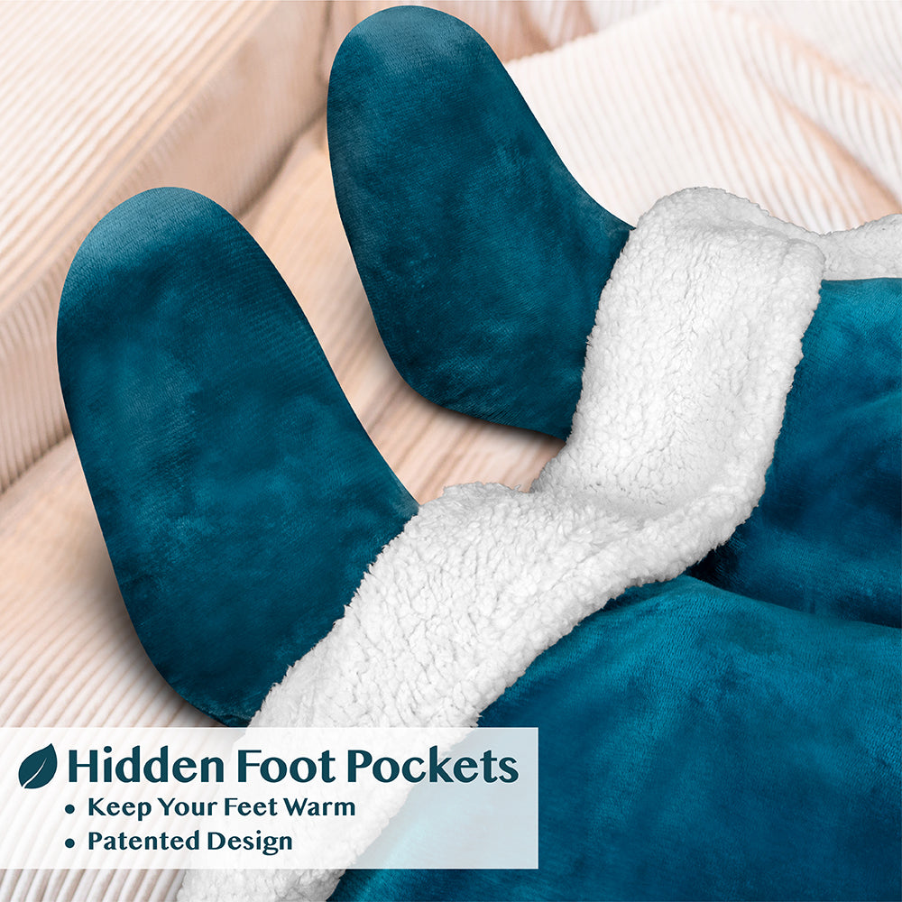 Blanket with Sleeves - Foot Pockets