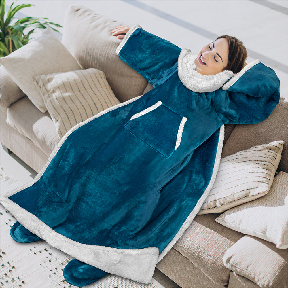 Blanket with Sleeves - Foot Pockets